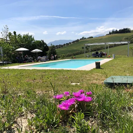 Prato San Lorenzo ベッド・アンド・ブレックファスト Nocciano