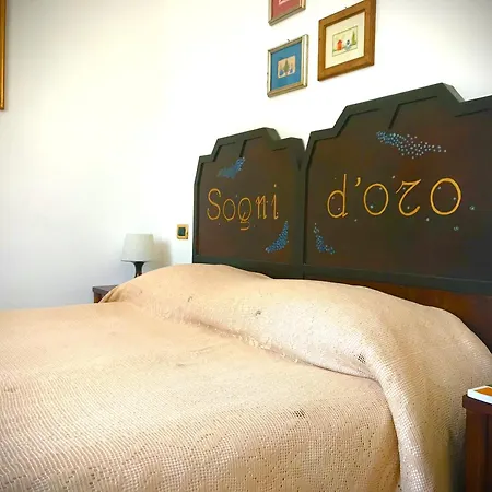 Prato San Lorenzo Oda ve Kahvaltı *