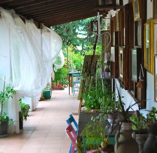 Prato San Lorenzo Alojamento de Acomodação e Pequeno-almoço Nocciano